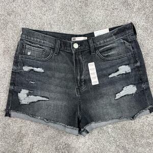 NWT- SO black denim Mom Short size 15/32W